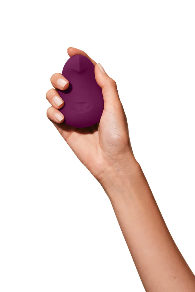 Lady, Apple - Plum – Image 3