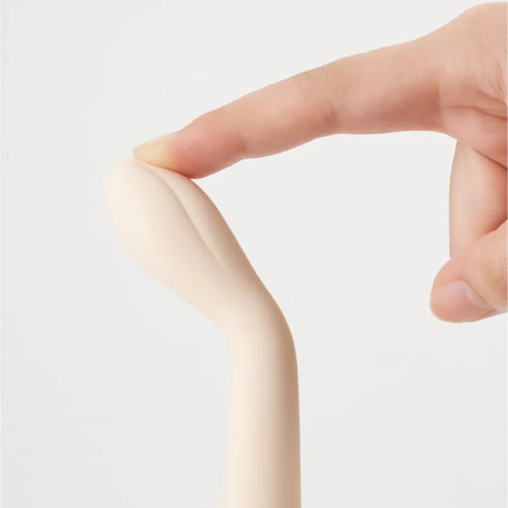 iroha koharu BENISUBOMI — Slim Flexible Spring Bud Vibrator for Beginners – Image 3